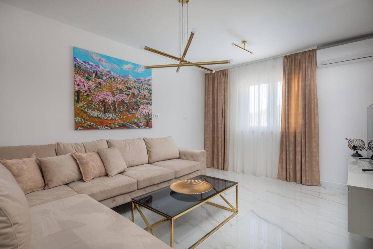 Apartments Villa Maracella Marina Kültér fotó