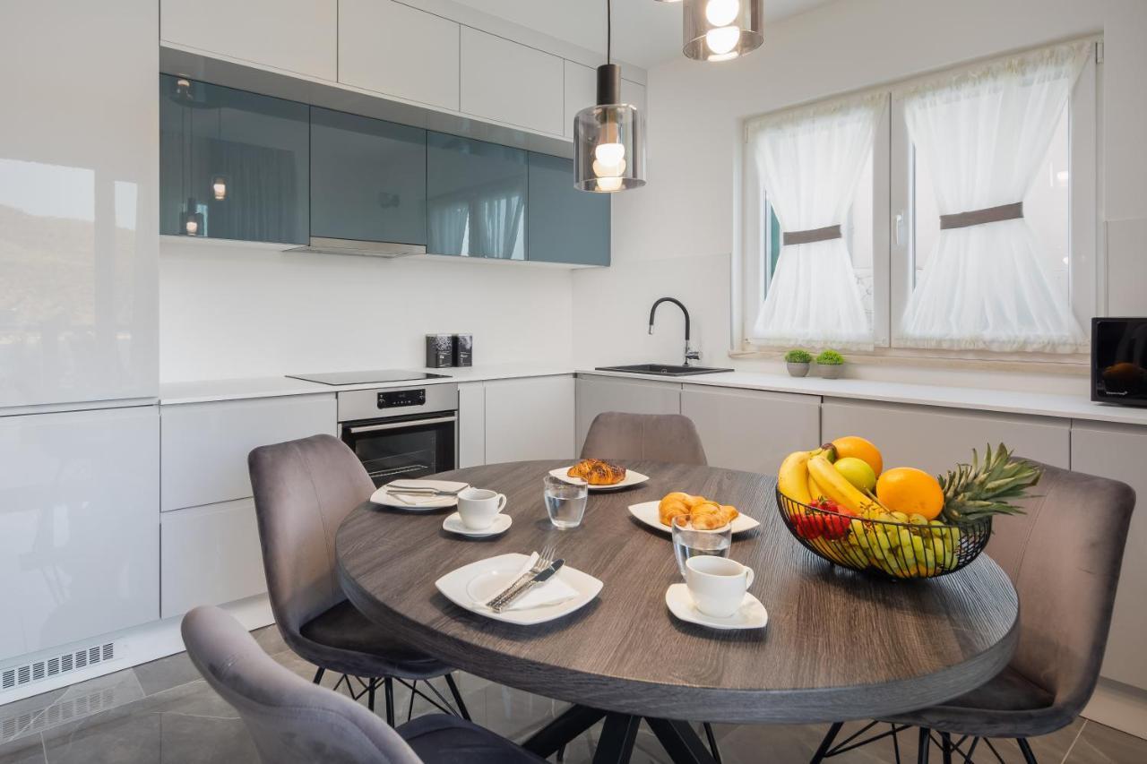 Apartments Villa Maracella Marina Kültér fotó